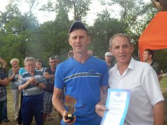 Аграрии рулят, косят, пилят...