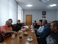 Никто не должен быть в стороне