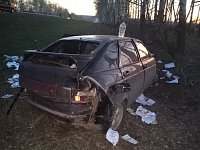 «ДВЕНАШКА» УЛЕТЕЛА В КЮВЕТ И ПЕРЕВЕРНУЛАСЬ