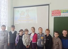 Школьники из МБОУ СОШ №1 р.п. Лысые Горы поговорили о выборе профессии 