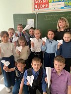 День космонавтики отметили юные лысогорцы