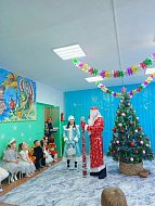 В детском саду села Невежкино ребятишки рассказали стишки Деду Морозу
