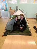 «ВездеХоды» ЦДОД для детей научились собирать и ставить туристические палатки