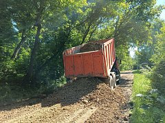 Сельские муниципальные образования Лысогорского района рассказывает о дорожных работах 