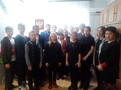 В отделе ЗАГС по Лысогорскому району состоялась беседа за круглым столом «Я и мои права»