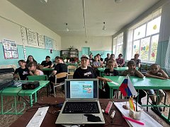 В рамках проекта «Семейный просветительский проект "ТурУс"» в школах района проведены тематические мероприятия