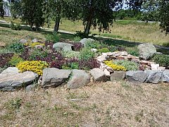 В райцентре Лысые Горы продолжается благоустройство общественной территории