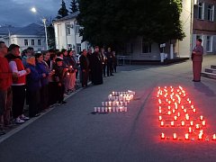 Лысогорцы зажгли свечи в память о погибших в годы Великой Отечественной войны