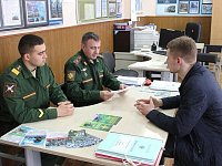 В Саратове выросло число желающих служить по контракту