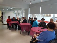 В Лысогорской библиотеке провели праздничную программу «Единственной мама на свете»