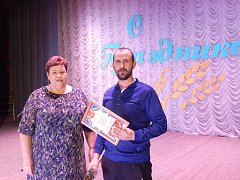 Сельхозтоваропроизводители Лысогорского района отметили свой профессиональный праздник