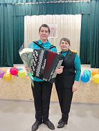 Баянист Сергей Кузнецов дал первый сольный концерт в Большой Рельне