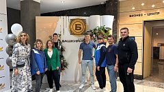 Главный библиотекарь Лысогорской центральной библиотеки Екатерина Кичатый приняла участие во Всероссийском молодежном профсоюзном форуме
