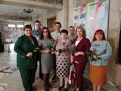 В Лысых Горах прошло чествование педагогов