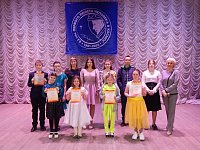 Во Дворце культуры Лысых Гор прошел  районный вокальный конкурс «Полет к звездам!»