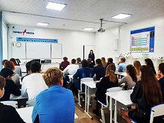 В Калининском и Лысогорском районах области полицейские проводят беседы с детьми на тему правовой ответственности несовершеннолетних