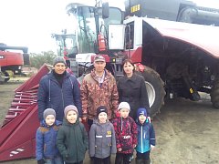 Воспитанники детского сада села Юнгеровка побывали с экскурсией на базе КФХ