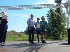 В Лысых Горах отметили День физкультурника 