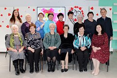 В Лысогорской библиотеке провели праздничную программу «Единственной мама на свете»