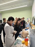 Будущее начинается сегодня: лысогорские школьники познакомились с разными профессиями