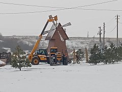 В  Невежкино появился новый арт‑объект — макет мельницы