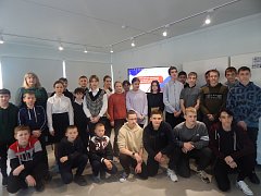 В Лысых Горах открыли первичное отделение «Движение первых»