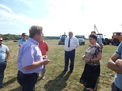 В Лысогорском районе прошли межрайонные  учения по локализации и ликвидации очага африканской чумы свиней