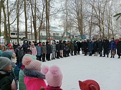 В Большой Рельне открыли мемориальную доску военнослужащему, погибшему в зоне СВО