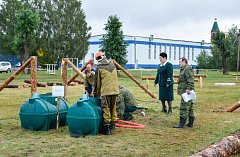 В Лысогорском районе прошла Всероссийская акция «Сохраним лес», состоялся областной конкурс «Лучшее лесопожарное  формирование», а также поздравили работников леса с профессиональным праздником 