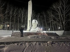 В Лысогорском районе в круглосуточном режиме ведется работа по уборке дорог от снега