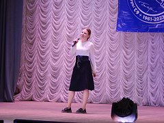 Во Дворце культуры Лысых Гор прошел  районный вокальный конкурс «Полет к звездам!»