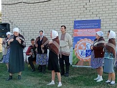 В Юнгеровке прошел зональный этап областного конкурса тематических программ передвижных клубных учреждений