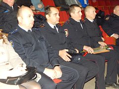 Сотрудники полиции Лысогорского района отмечают профессиональный праздник
