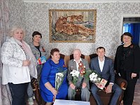 Глава Лысогорского района поздравила участников войны