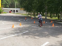 НА ОБЛАСТНОМ КОНКУРСЕ «БЕЗОПАСНОЕ КОЛЕСО» КОМАНДА ЛЫСОГОРСКОГО РАЙОНА ЗАНЯЛА ЧЕТВЁРТОЕ МЕСТО