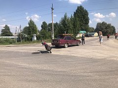 В ЛЫСЫХ ГОРАХ В РЕЗУЛЬТАТЕ СТОЛКНОВЕНИЯ АВТОМОБИЛЯ С МОПЕДОМ ДВА ПОДРОСТКА ПОЛУЧИЛИ ТРАВМЫ