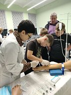 Будущее начинается сегодня: лысогорские школьники познакомились с разными профессиями