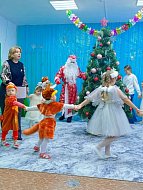 В детском саду села Невежкино ребятишки рассказали стишки Деду Морозу