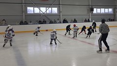 "Подсолнух" вновь на выезде: юные хоккеисты сыграли с командой из поселка Соколовый