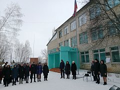 В Большой Рельне открыли мемориальную доску военнослужащему, погибшему в зоне СВО