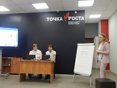 В МБОУ СОШ с. Широкий Карамыш  прошел  семинар «Методический продукт педагога дополнительного образования  как показатель профессионального мастерства»