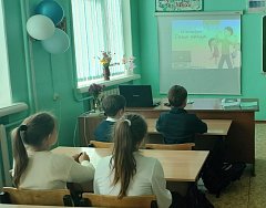 С праздником, папа!