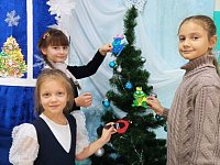 В Шереметьевке прошёл мастер-класс по изготовлению ёлочных игрушек