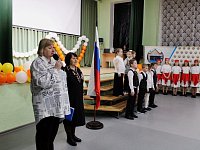 Накануне Дня Героев в Лысогорской школе №1 провели финальное мероприятие в рамках Года защитника Отечества
