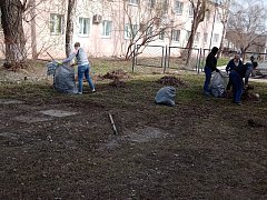 В Лысогорском районе полным ходом идет месячник по благоустройству