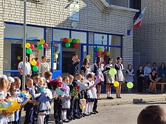 В МБОУ СОШ №2 р.п. Лысые Горы  отметили День знаний