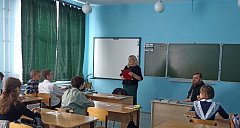 На базе МБОУ СОШ №1 р.п. Лысые Горы состоялась  профилактическая беседа «Жизнь стоит того, чтобы жить!»