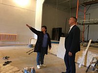 Глава Лысогорского района Сергей Фартуков с рабочим визитом посетил школу п. Яблочный и сельский Дом культуры с. Большая Рельня, где активно идут ремонтные работы