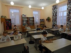 В МБОУ СОШ №1 р. п. Лысые Горы «Разговоры о важном» продолжаются 