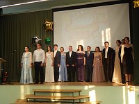 Беззаботной бабочкой улетело детство: в  МБОУ СОШ №1 р.п. Лысые Горы  прошел выпускной бал